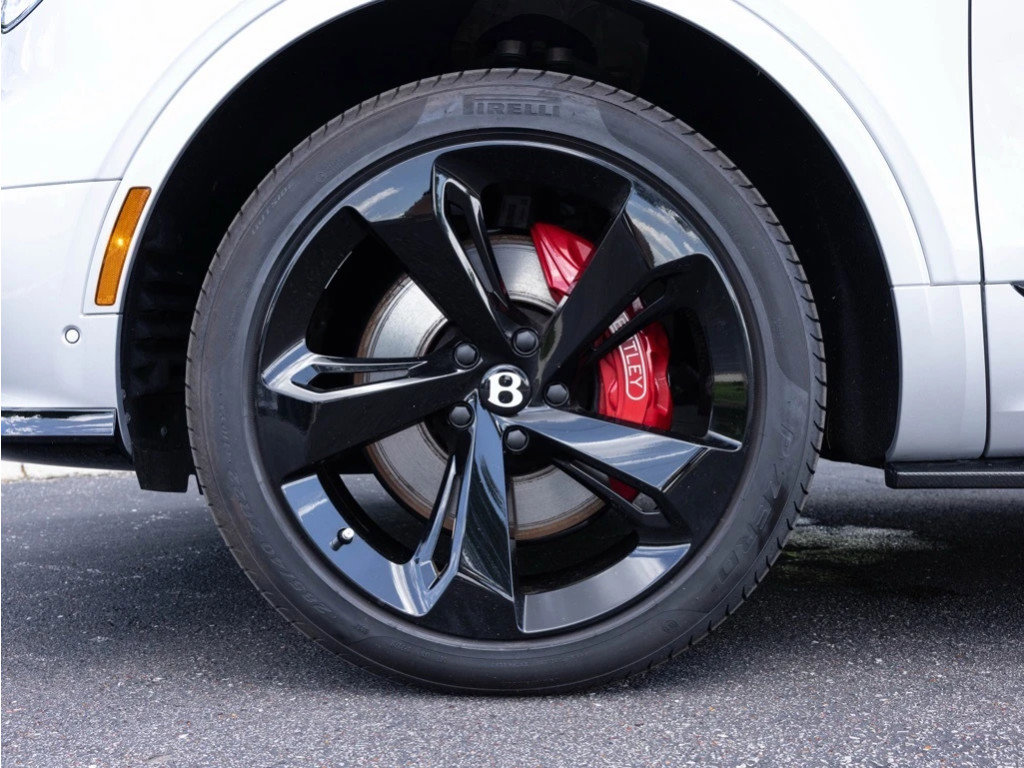 Certified 2024 Bentley Bentayga Extended Wheelbase image 57