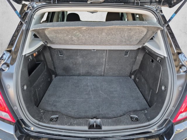 Used 2018 Chevrolet Trax LT FWD image 6