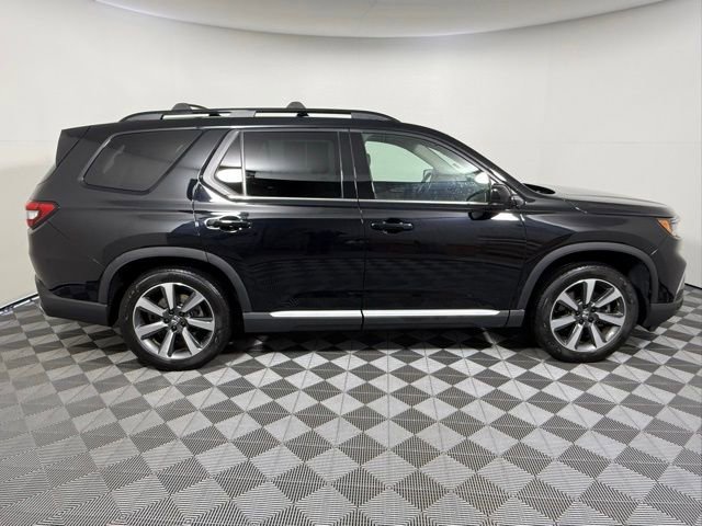 Used 2024 Honda Pilot Elite image 7
