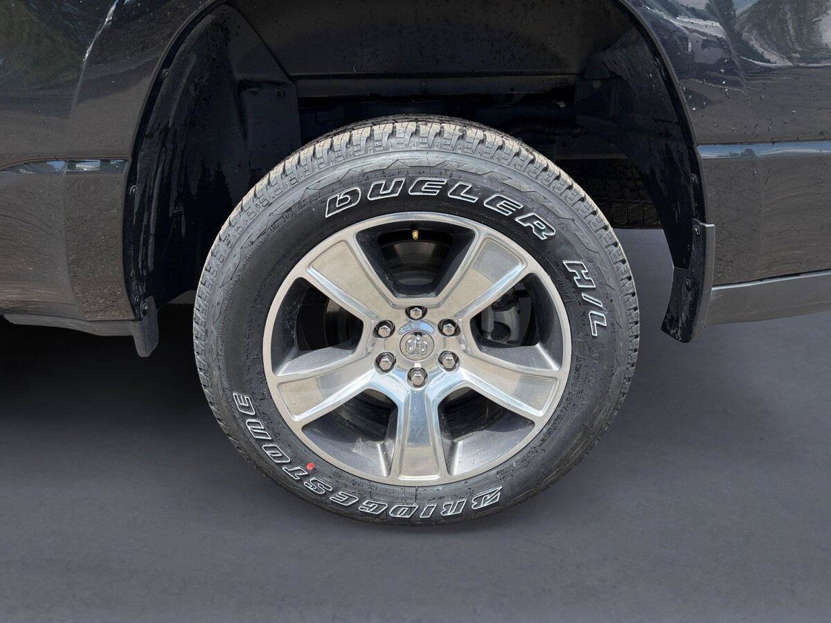 Used 2025 RAM 1500 Tradesman AWD/4WD image 14