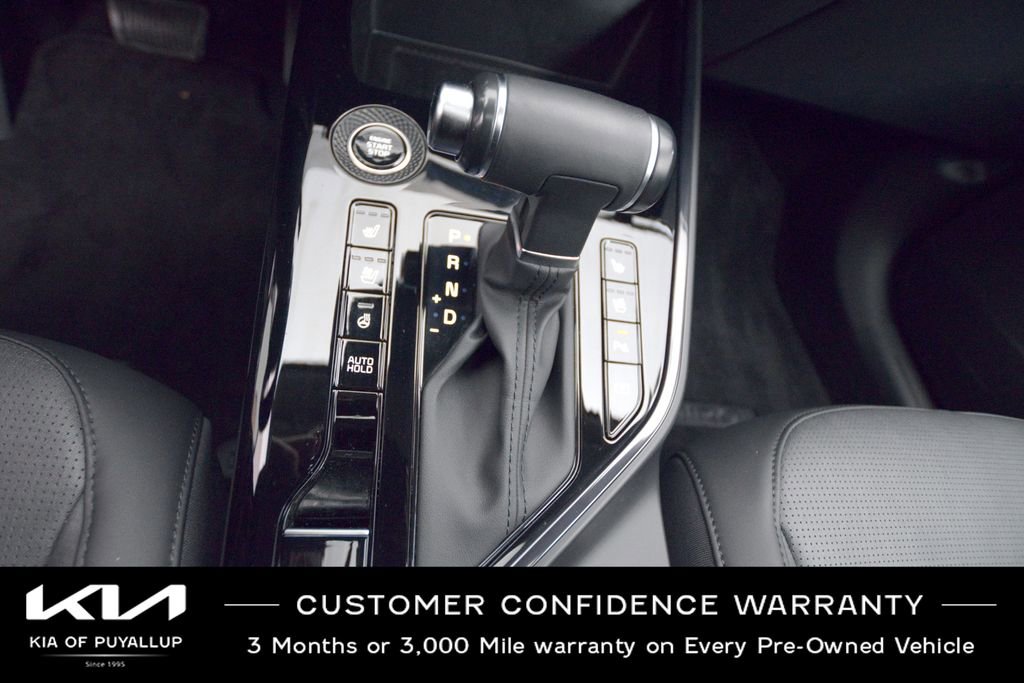 Certified 2024 Kia Niro SX image 24