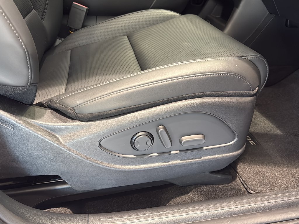 Certified 2026 Hyundai Palisade XRT Pro AWD/4WD image 22