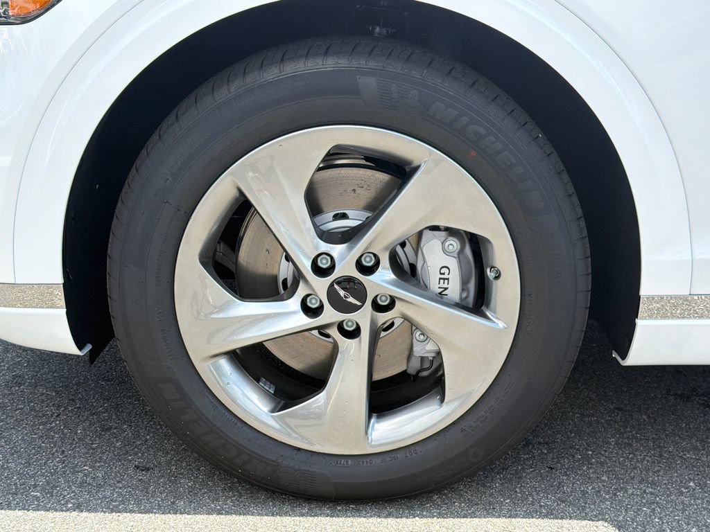 New 2027 Genesis GV70 2.5T AWD/4WD image 13