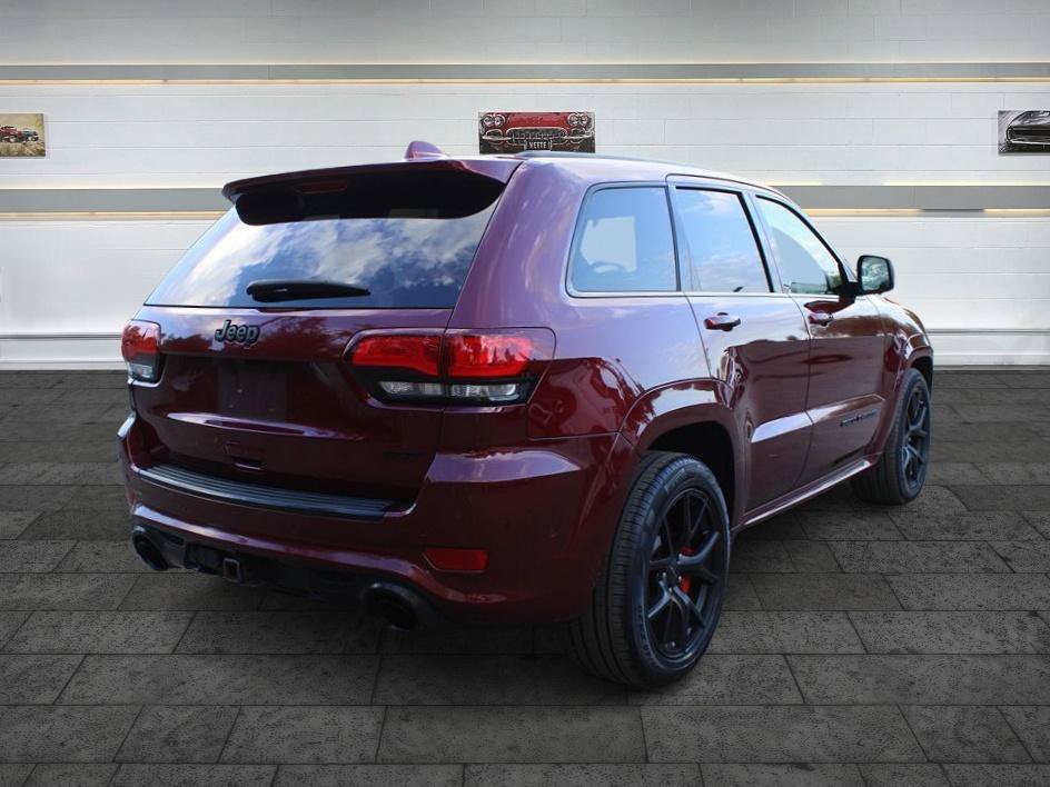 Used 2021 Jeep Grand Cherokee SRT w/ Trailer Tow Group IV AWD/4WD image 9