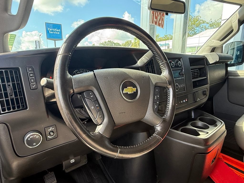 Used 2021 Chevrolet Express 2500 w/ Driver Convenience Package RWD image 6