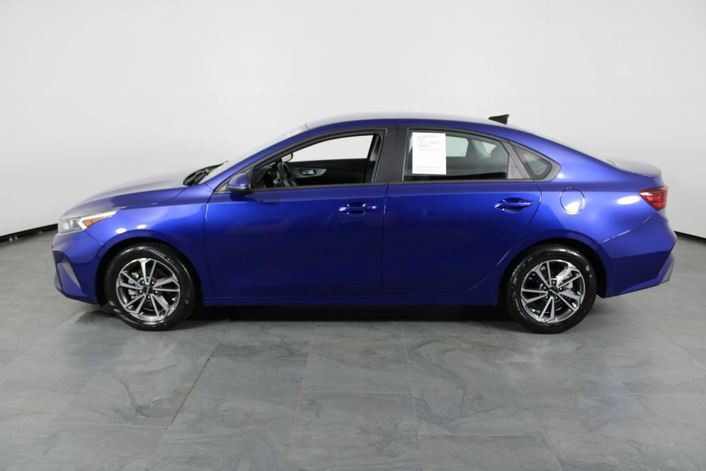 Used 2023 Kia Forte LXS w/ LXS Technology Package FWD image 13