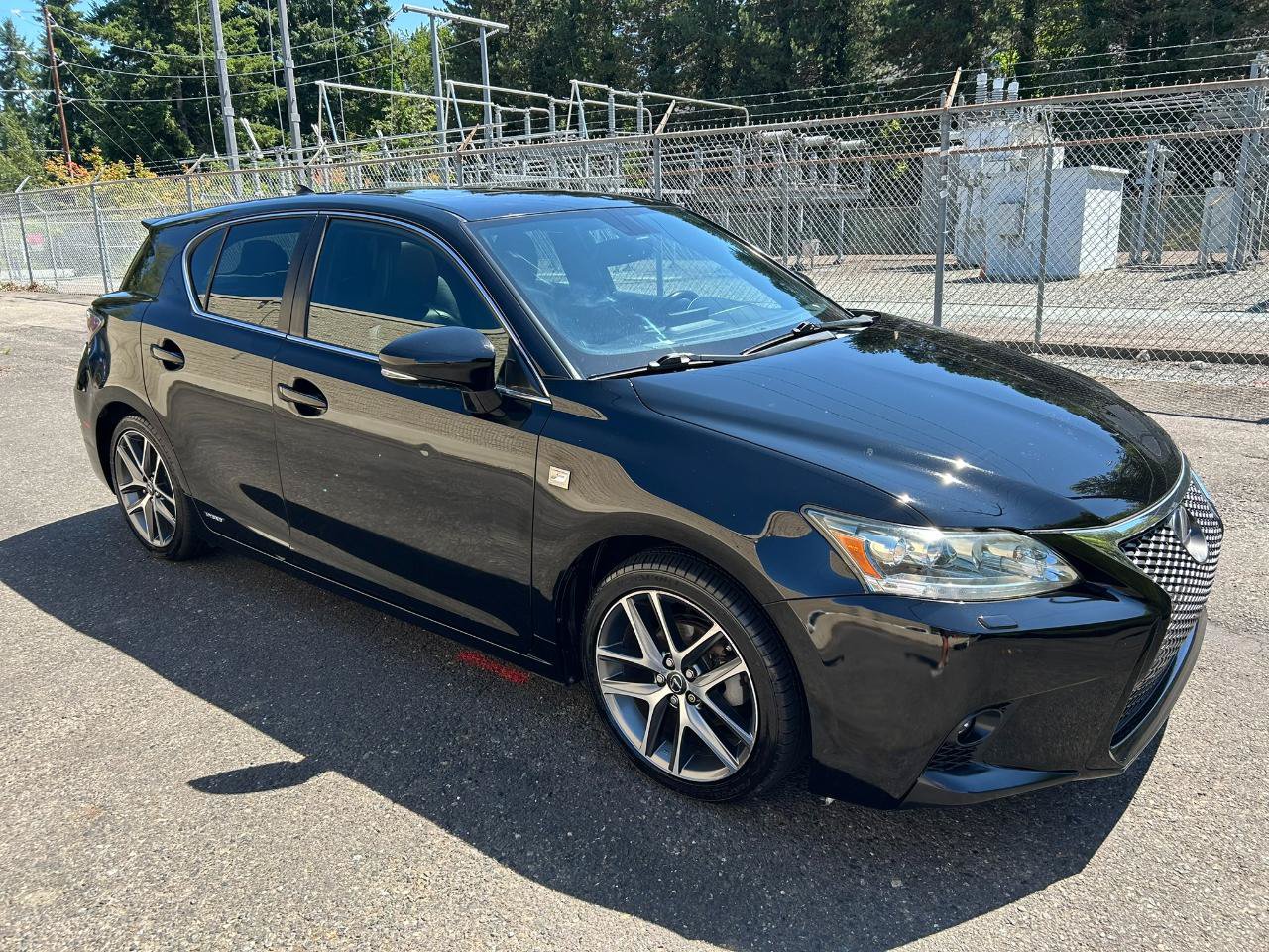 Used 2014 Lexus CT 200h FWD image 3