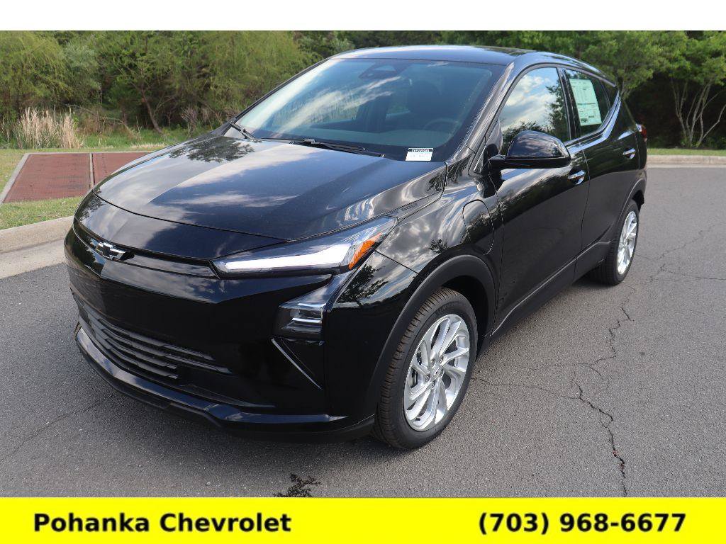 New 2027 Chevrolet Bolt LT w/ Comfort Package FWD image 3