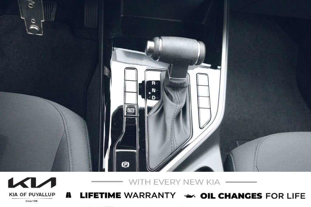 New 2026 Kia Niro LX image 24