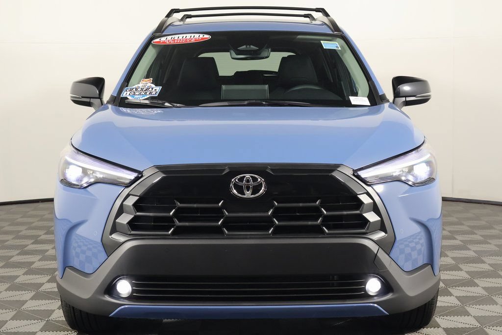Used 2026 Toyota Corolla Cross XLE w/ Convenience Package FWD image 2