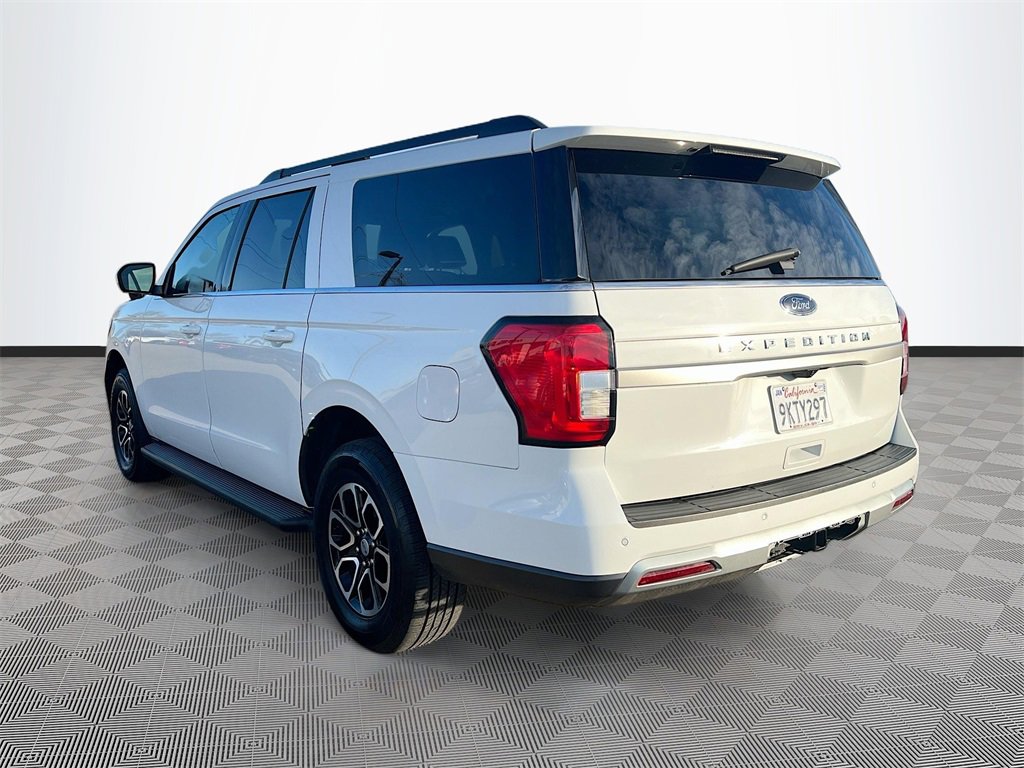 Used 2024 Ford Expedition Max XLT image 5