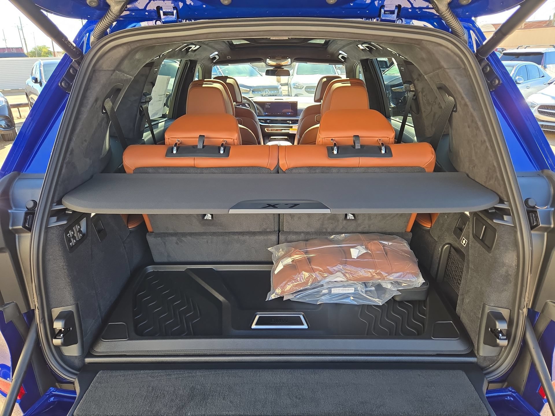 New 2027 BMW X7 M60i AWD/4WD image 12