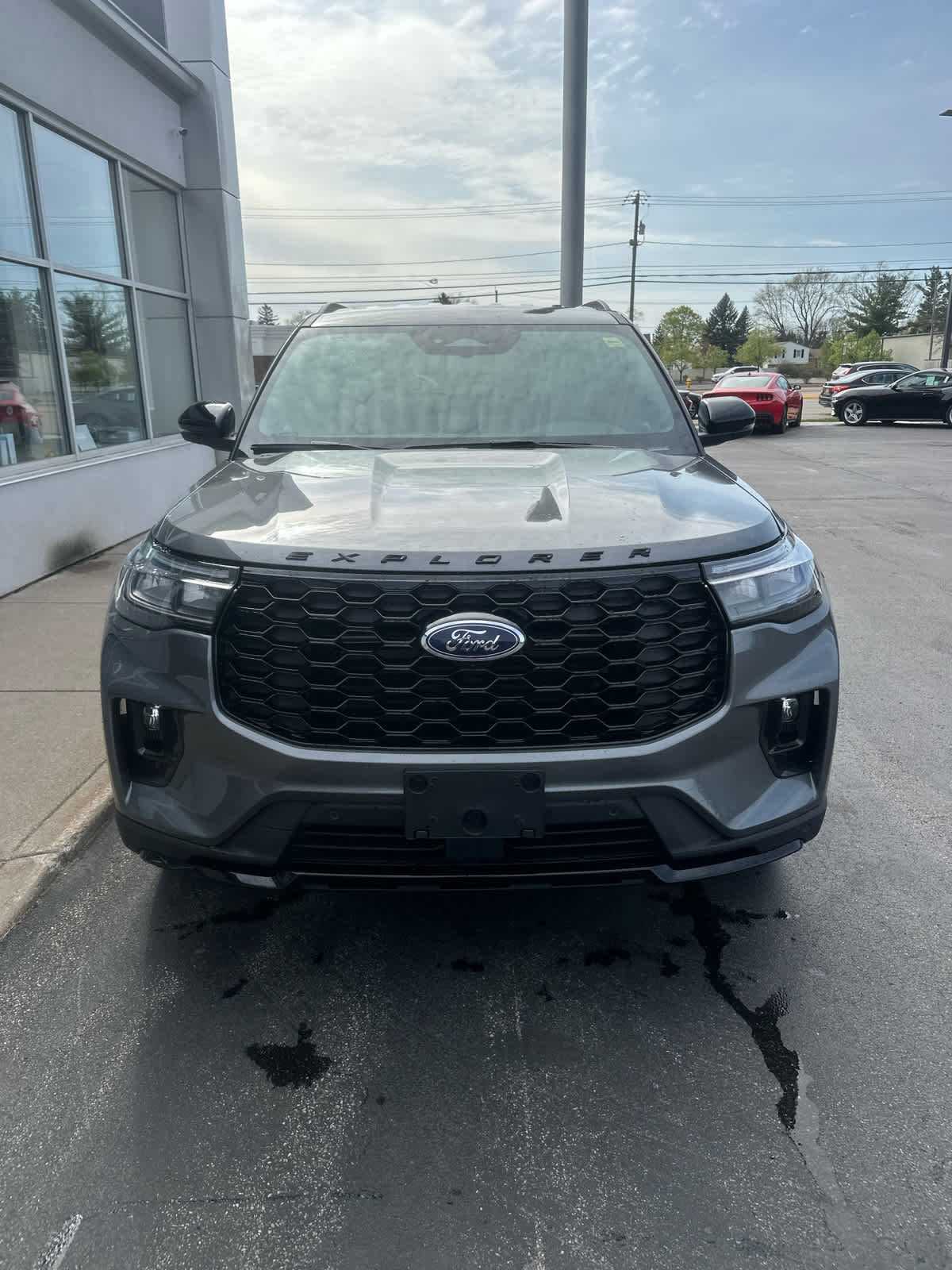 New 2026 Ford Explorer ST-Line AWD/4WD image 3
