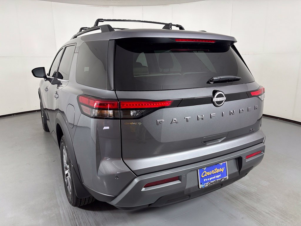 New 2026 Nissan Pathfinder SL FWD image 6
