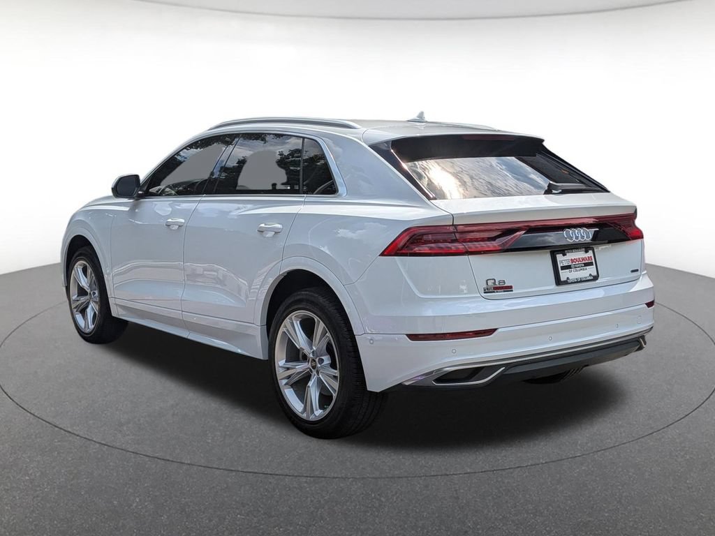 Used 2023 Audi Q8 Premium Plus AWD/4WD image 3
