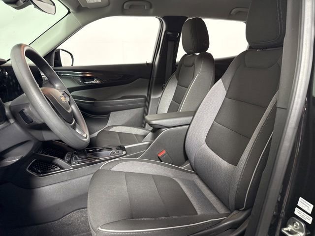 Used 2025 Chevrolet TrailBlazer LT image 13