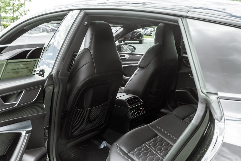 Used 2021 Audi RS 7 Sportback AWD/4WD image 28