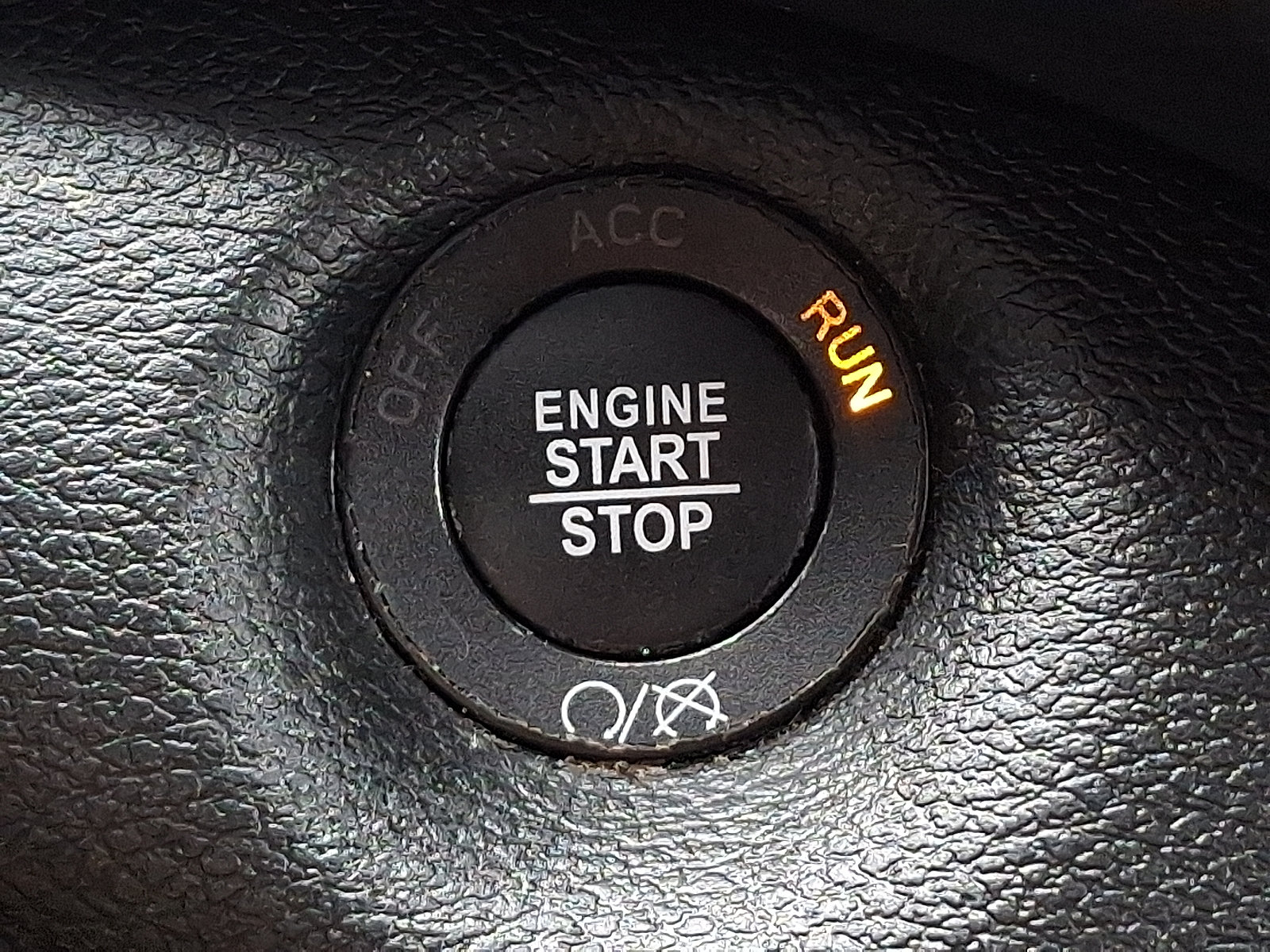 Certified 2021 Jeep Cherokee Latitude Plus AWD/4WD image 23