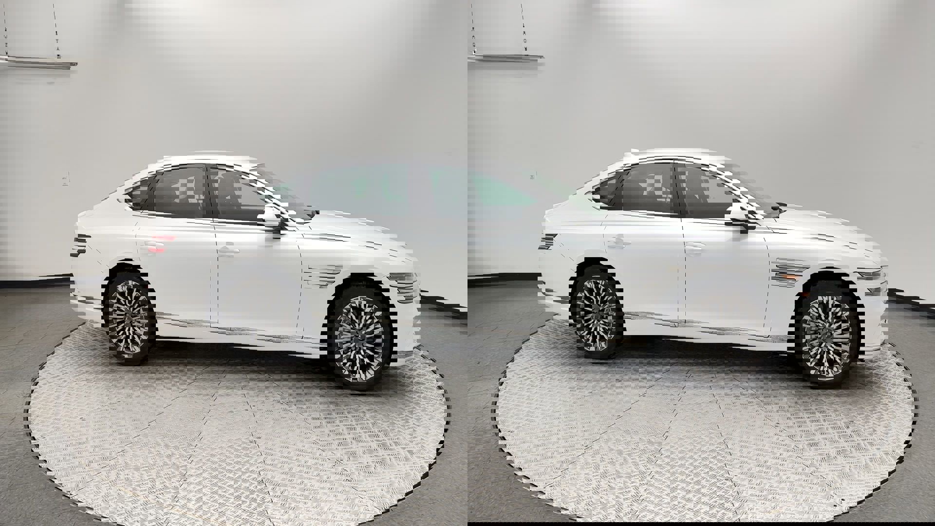 Certified 2024 Genesis G80 image 9