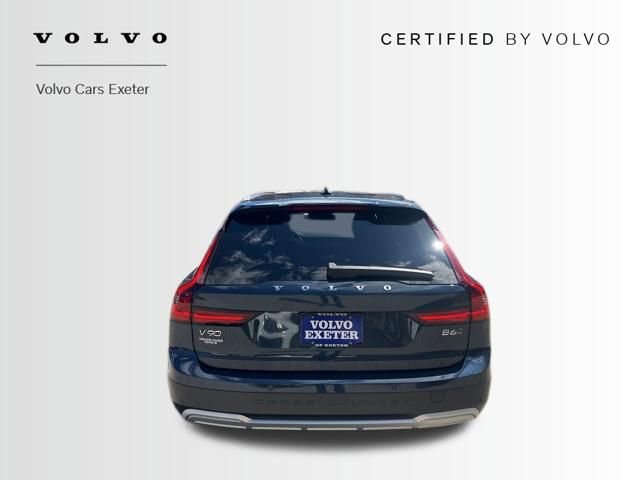 Certified 2025 Volvo V90 B6 Cross Country Ultra AWD/4WD image 8