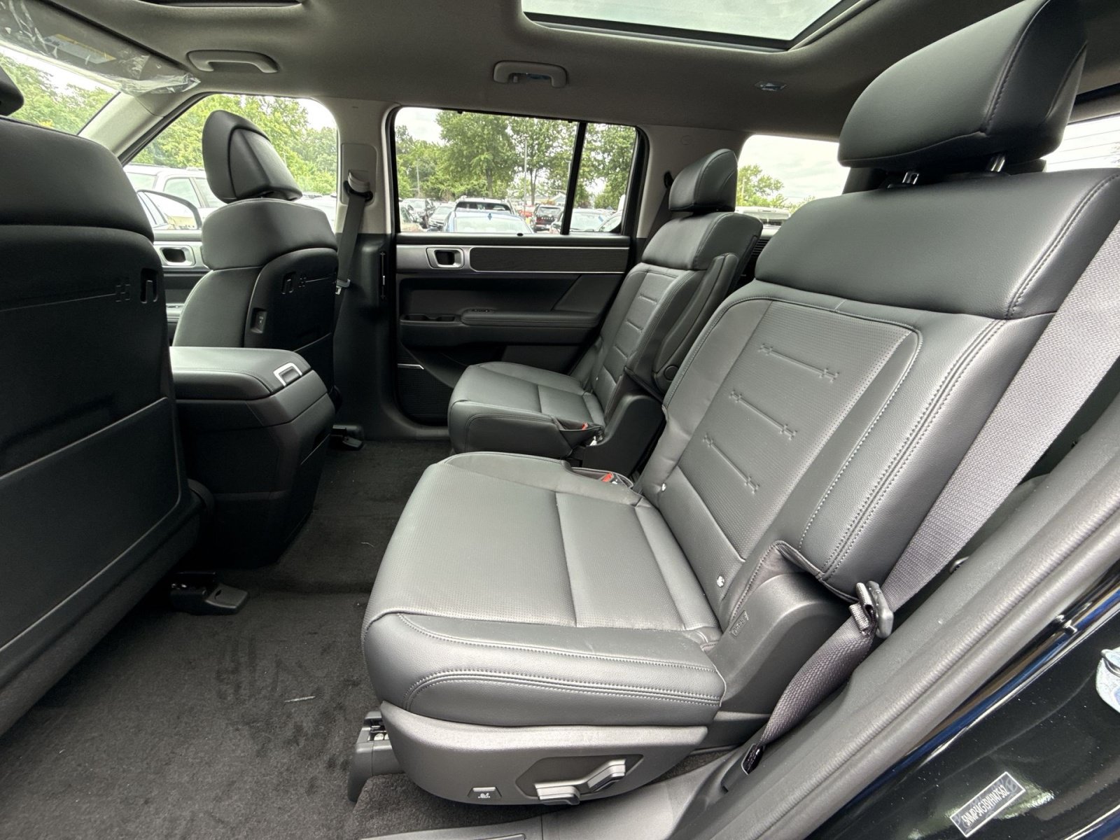 New 2027 Hyundai Santa Fe Limited FWD image 25