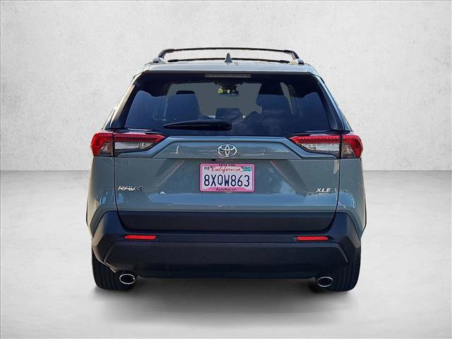 Used 2019 Toyota RAV4 XLE w/ Convenience Package FWD image 7