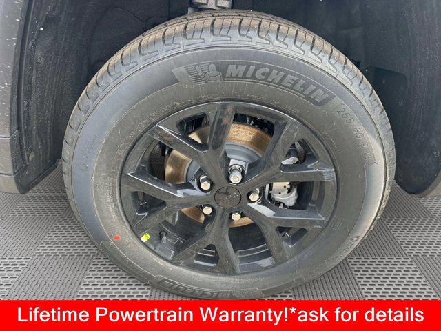 New 2026 Jeep Grand Cherokee Altitude AWD/4WD image 29