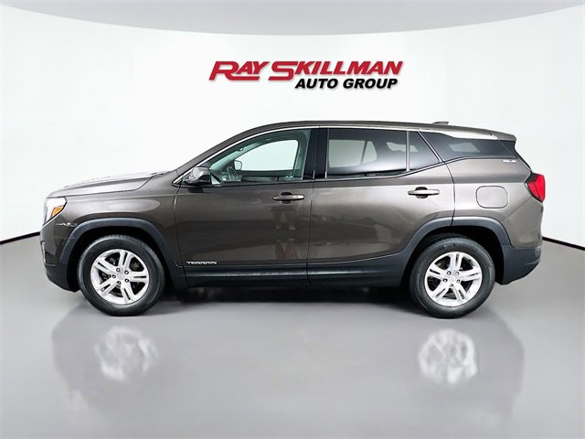 Used 2020 GMC Terrain SLE image 4