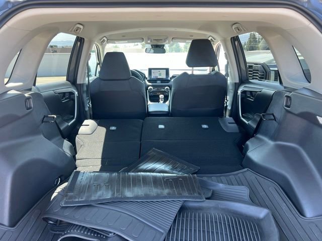 Certified 2025 Toyota RAV4 LE FWD image 41
