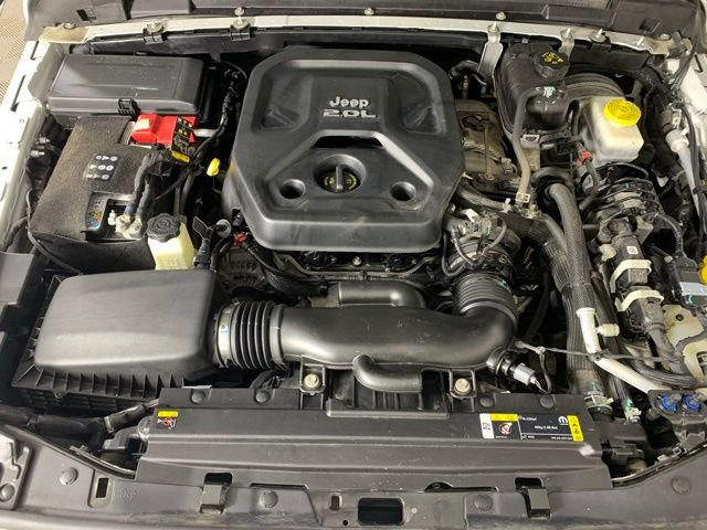 Used 2021 Jeep Wrangler Unlimited Sahara w/ Uconnect 4C Nav & Sound Group image 32