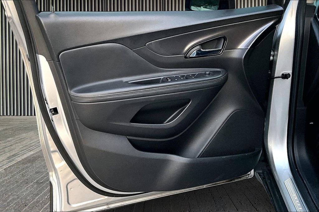 Used 2019 Buick Encore Preferred FWD image 23