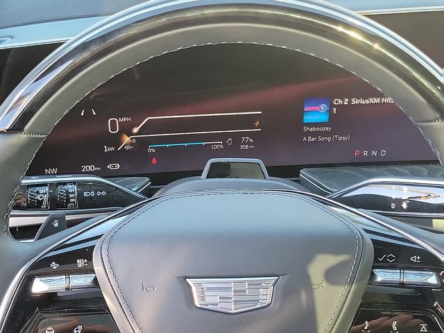 Used 2025 Cadillac Escalade IQ Luxury 2 image 10
