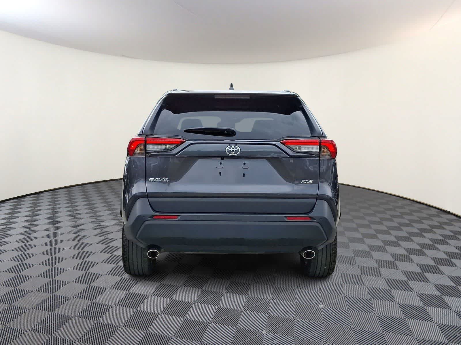 Used 2025 Toyota RAV4 XLE Premium w/ Weather Package FWD image 6