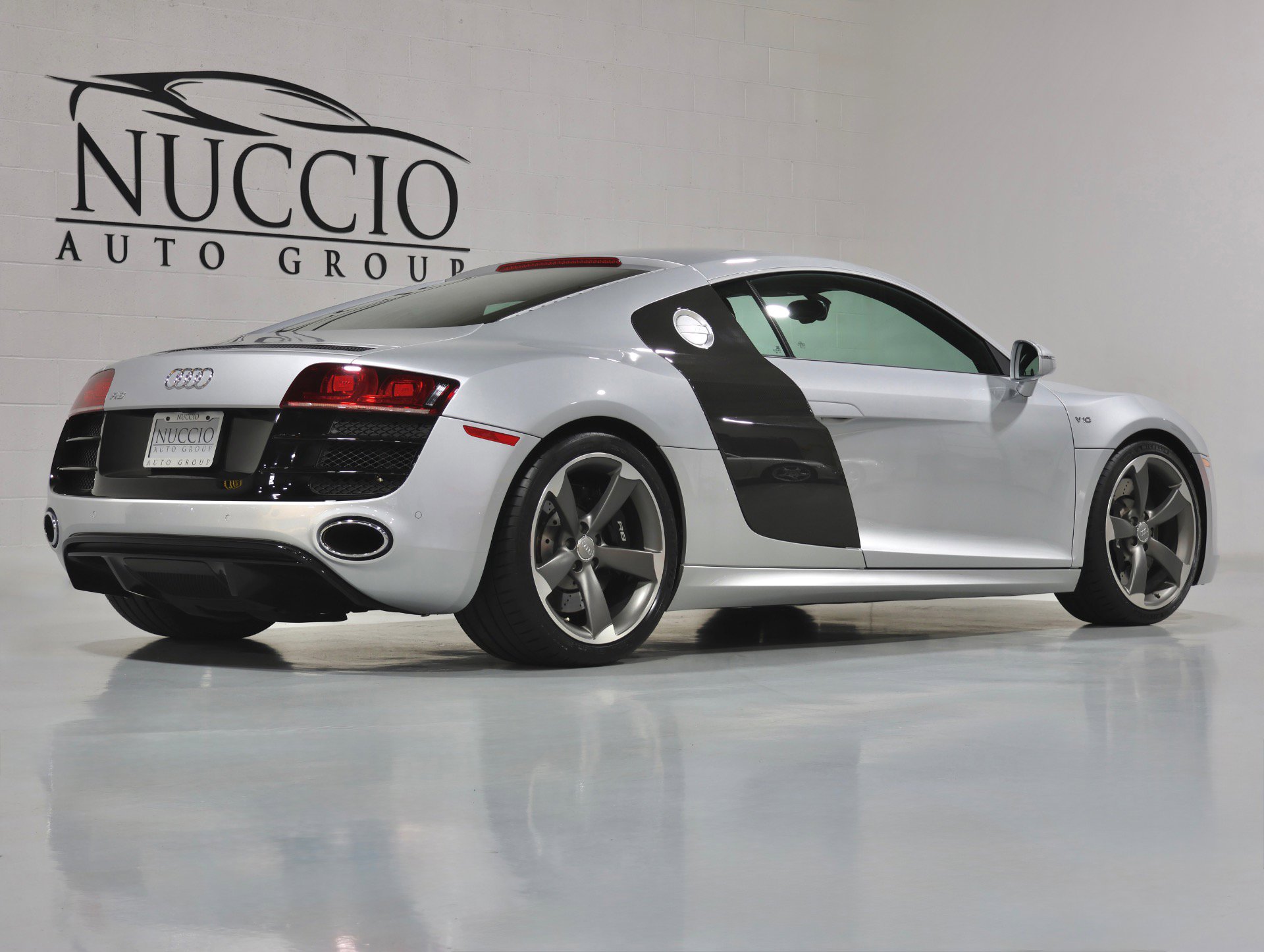 Used 2011 Audi R8 V10 AWD/4WD image 50