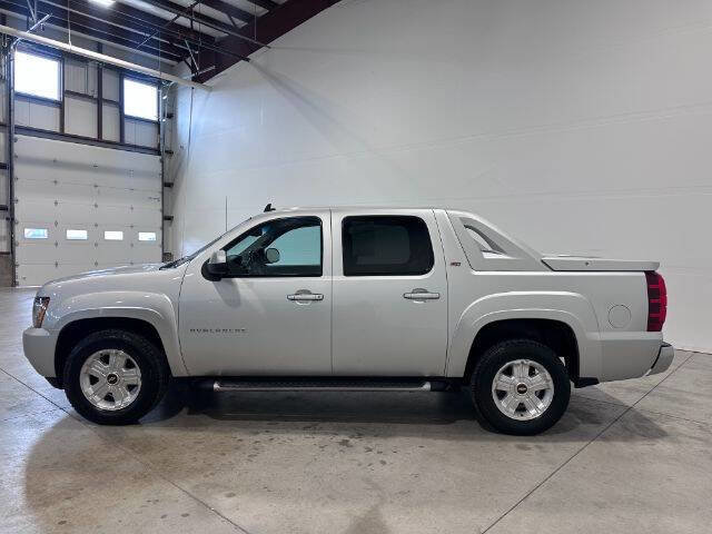 Used 2012 Chevrolet Avalanche LT image 10