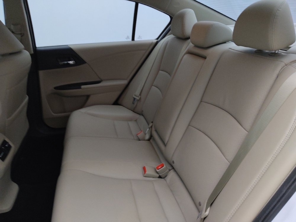 Used 2016 Honda Accord EX-L image 18