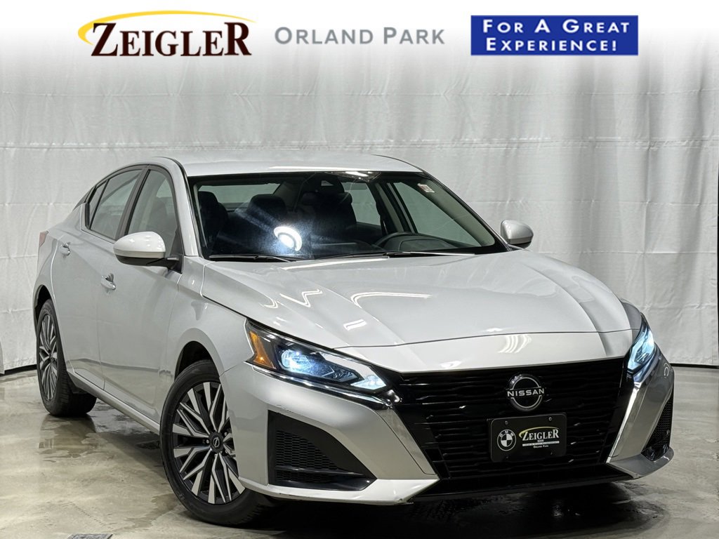 Certified 2023 Nissan Altima 2.5 SV