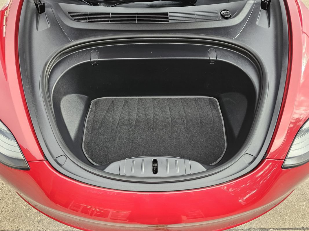 Used 2018 Tesla Model 3 Long Range AWD/4WD image 30