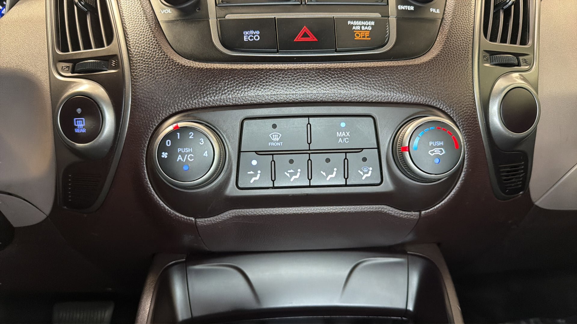 Used 2015 Hyundai Tucson GLS w/ Option Group 02 AWD/4WD image 28