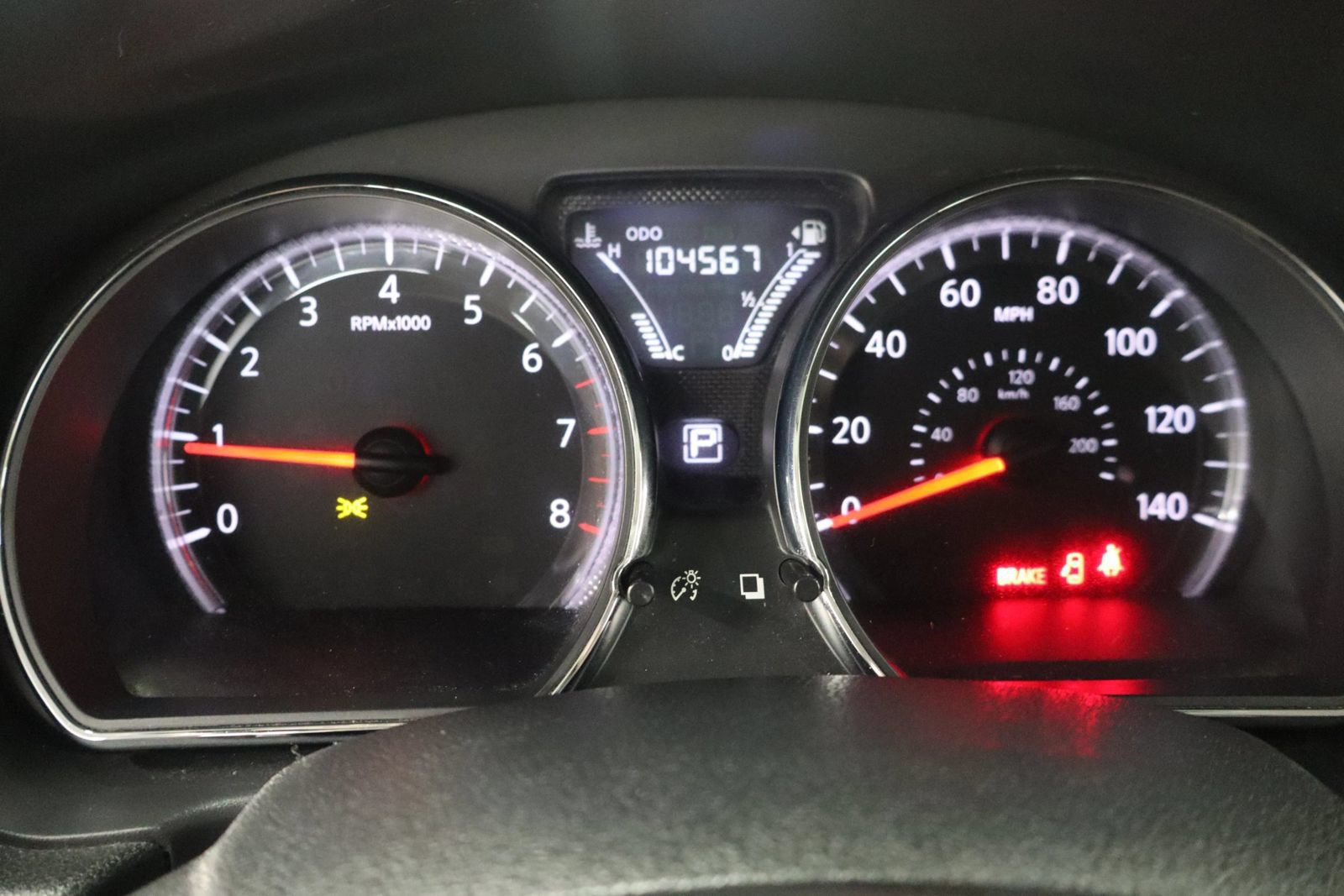 Used 2015 Nissan Versa SV FWD image 12