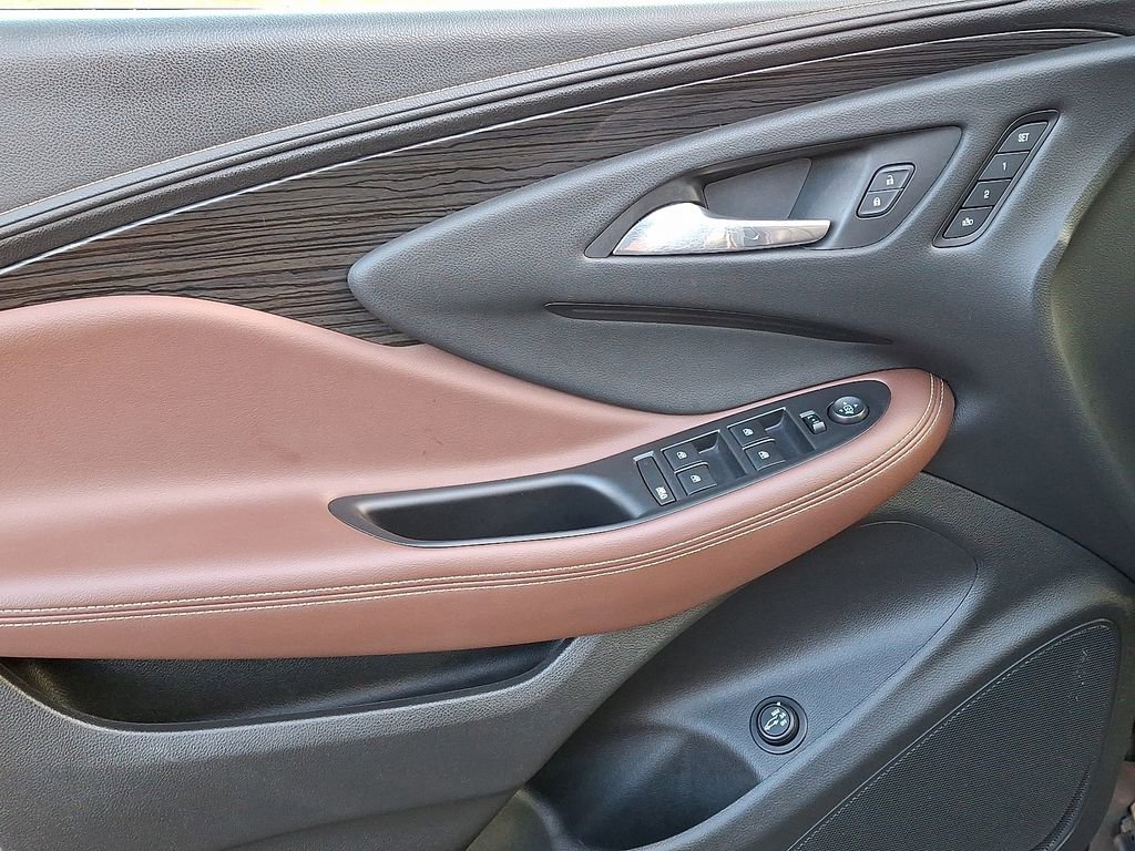 Used 2018 Buick Envision Essence w/ LPO, Hit The Road Package image 12