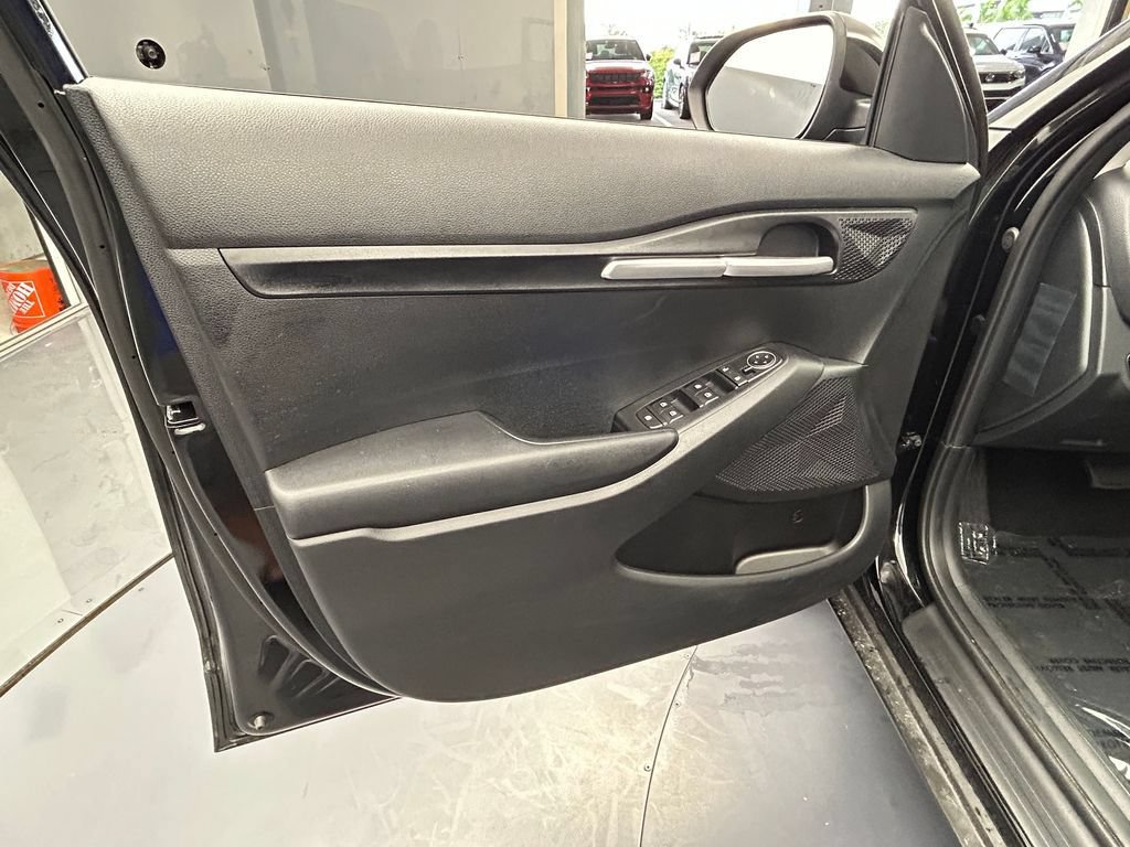 Used 2026 Kia Seltos LX FWD image 41