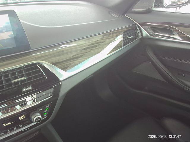 Used 2018 BMW 540i xDrive AWD/4WD image 12
