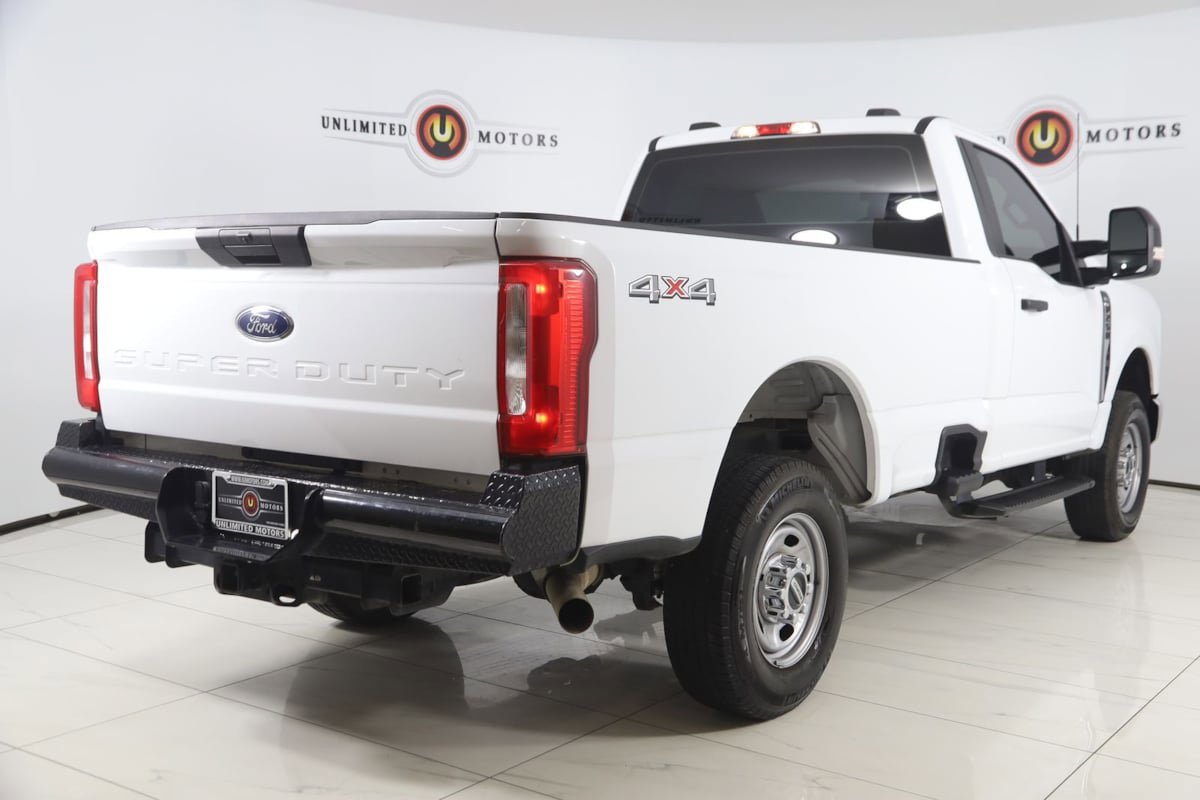 Used 2024 Ford F250 XL w/ XL Driver Assist Package image 3