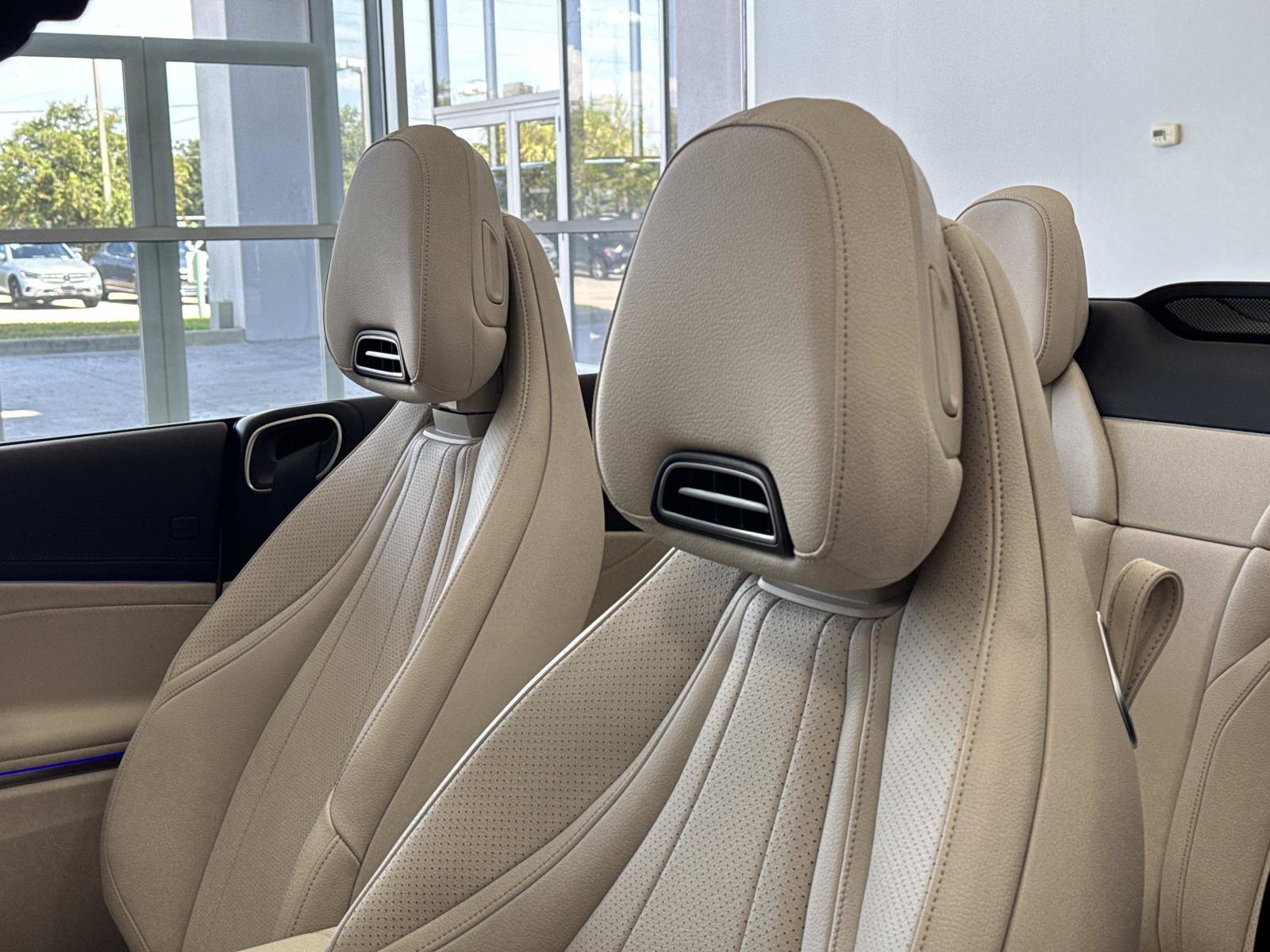 Certified 2024 Mercedes-Benz CLE 300 4MATIC Cabriolet image 8