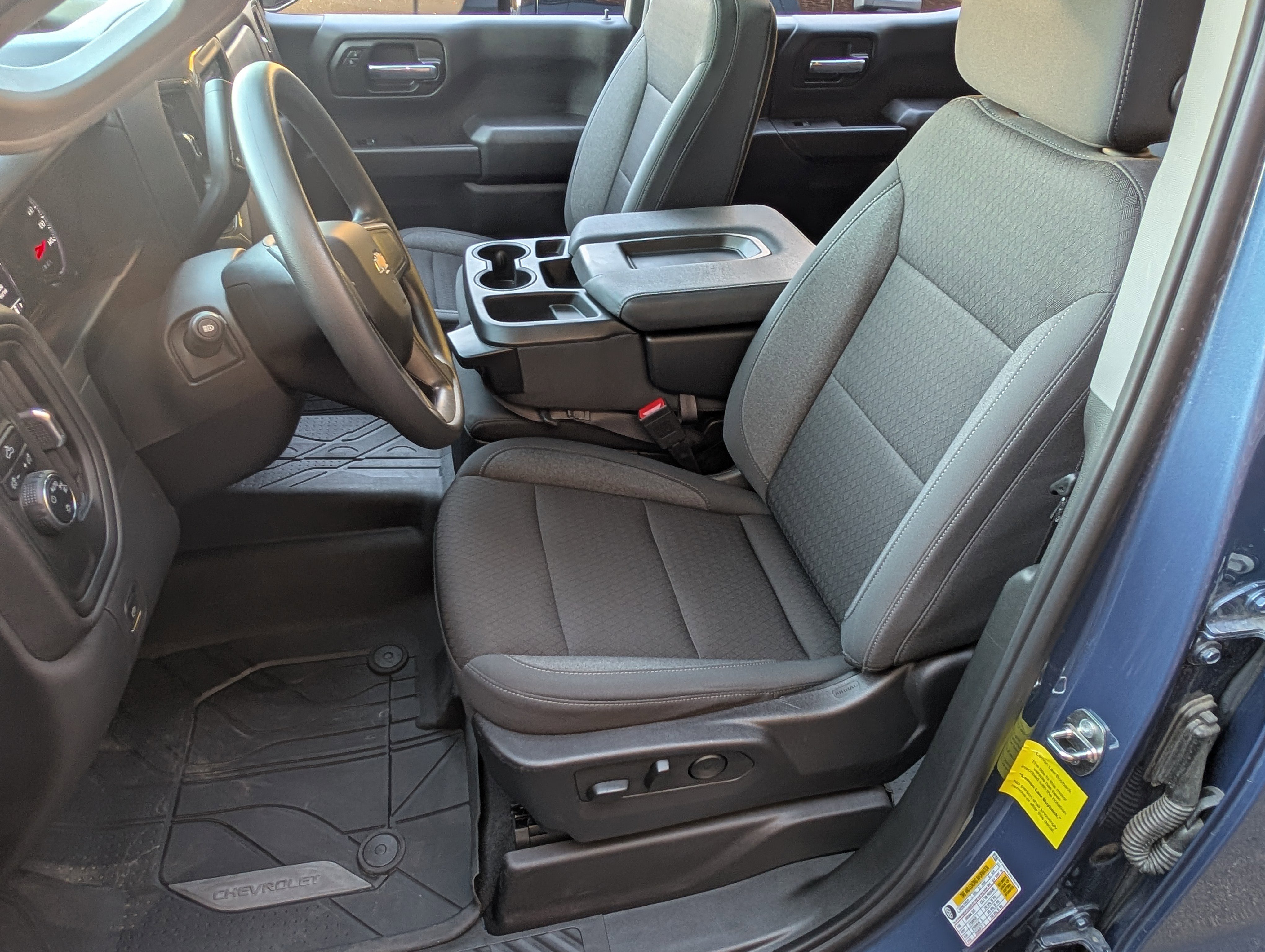 Used 2024 Chevrolet Silverado 1500 Custom image 16