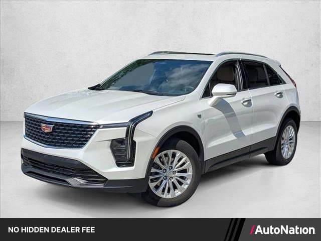 Used 2024 Cadillac XT4 Luxury w/ Cold Weather Package