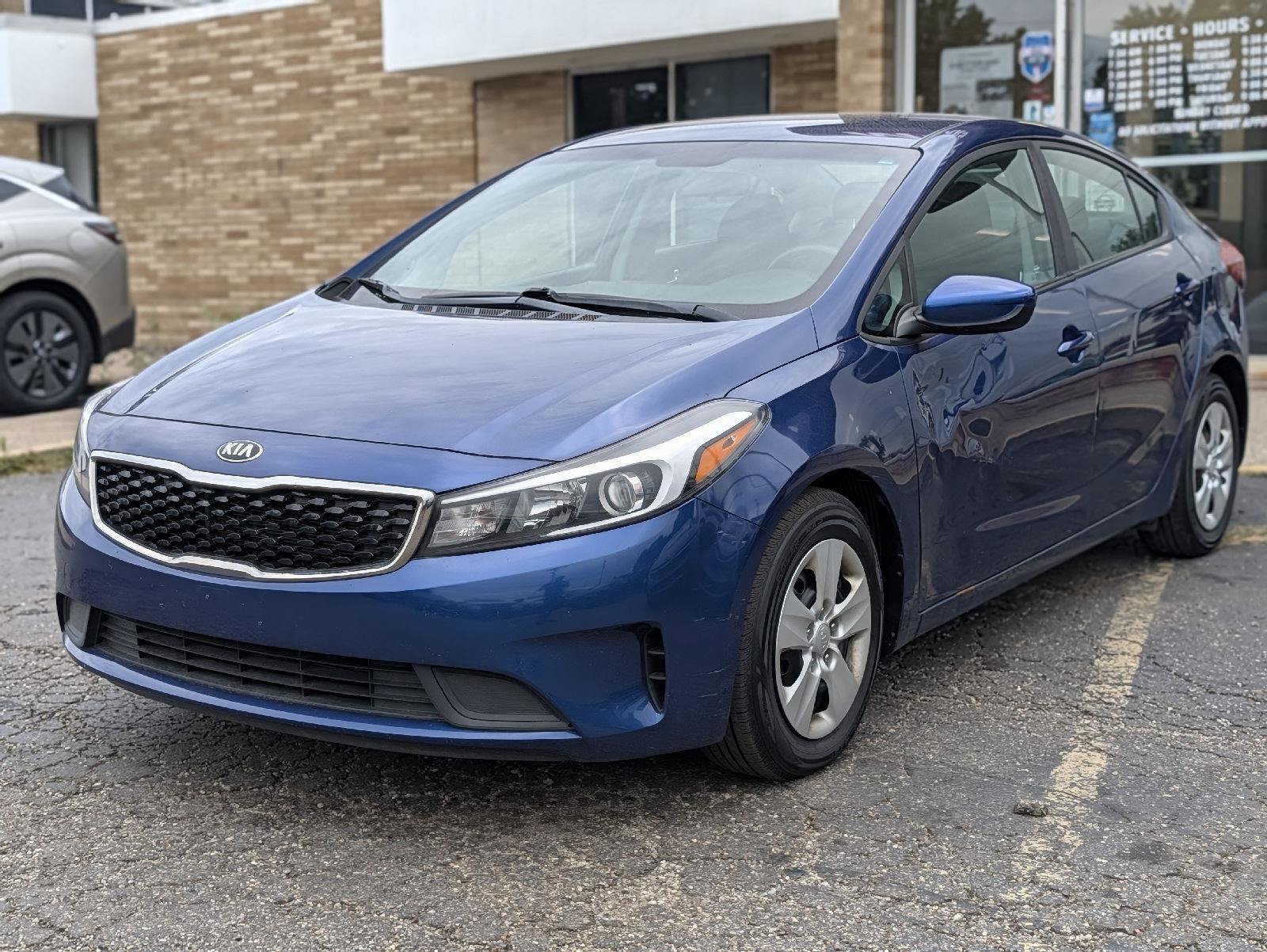 Used 2017 Kia Forte LX FWD image 7