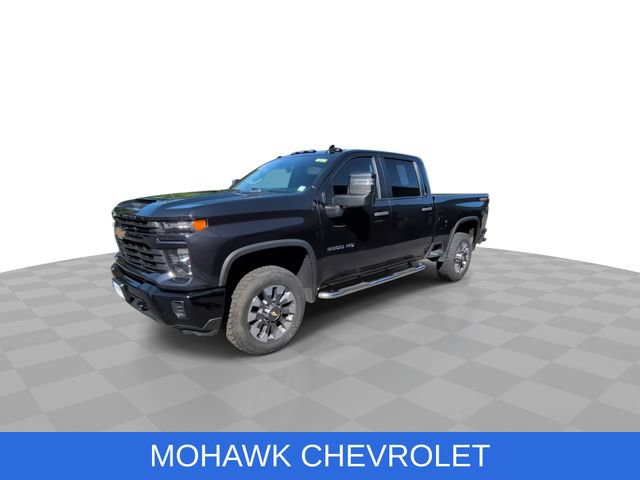 Used 2024 Chevrolet Silverado 2500 Custom w/ Custom Convenience Package AWD/4WD image 4