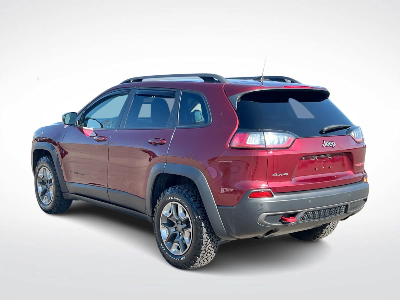 Used 2019 Jeep Cherokee Trailhawk AWD/4WD image 6
